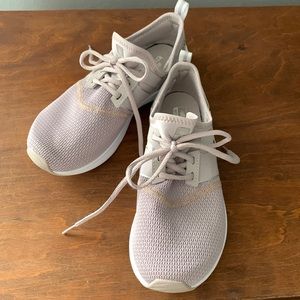 New Balance Women’s Nergize V1 Cross trainer shoe